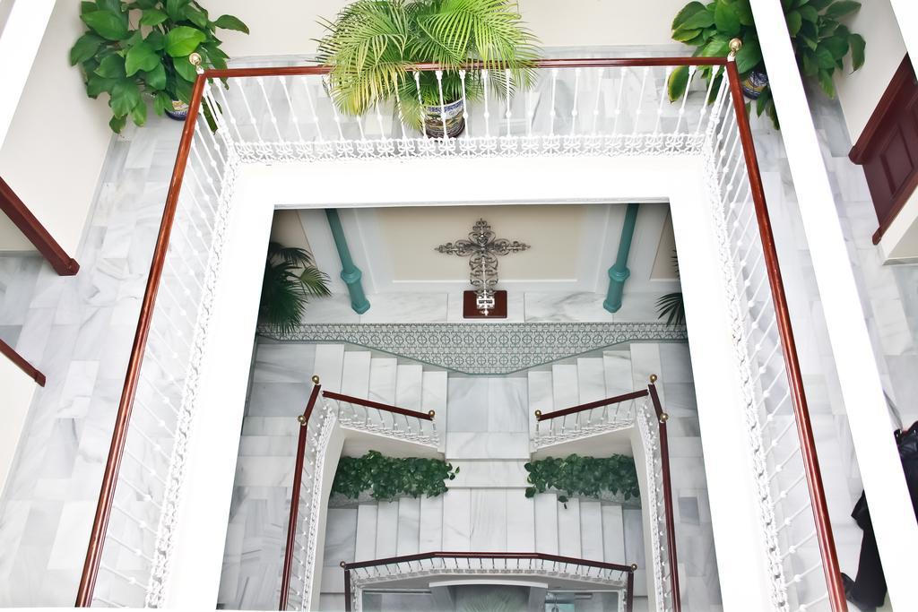 Hotel La Espanola Chipiona Exterior photo